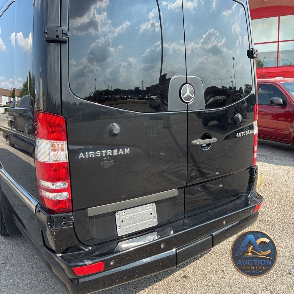 2015 Mercedes-Benz 3500 Sprinter Vans 3500