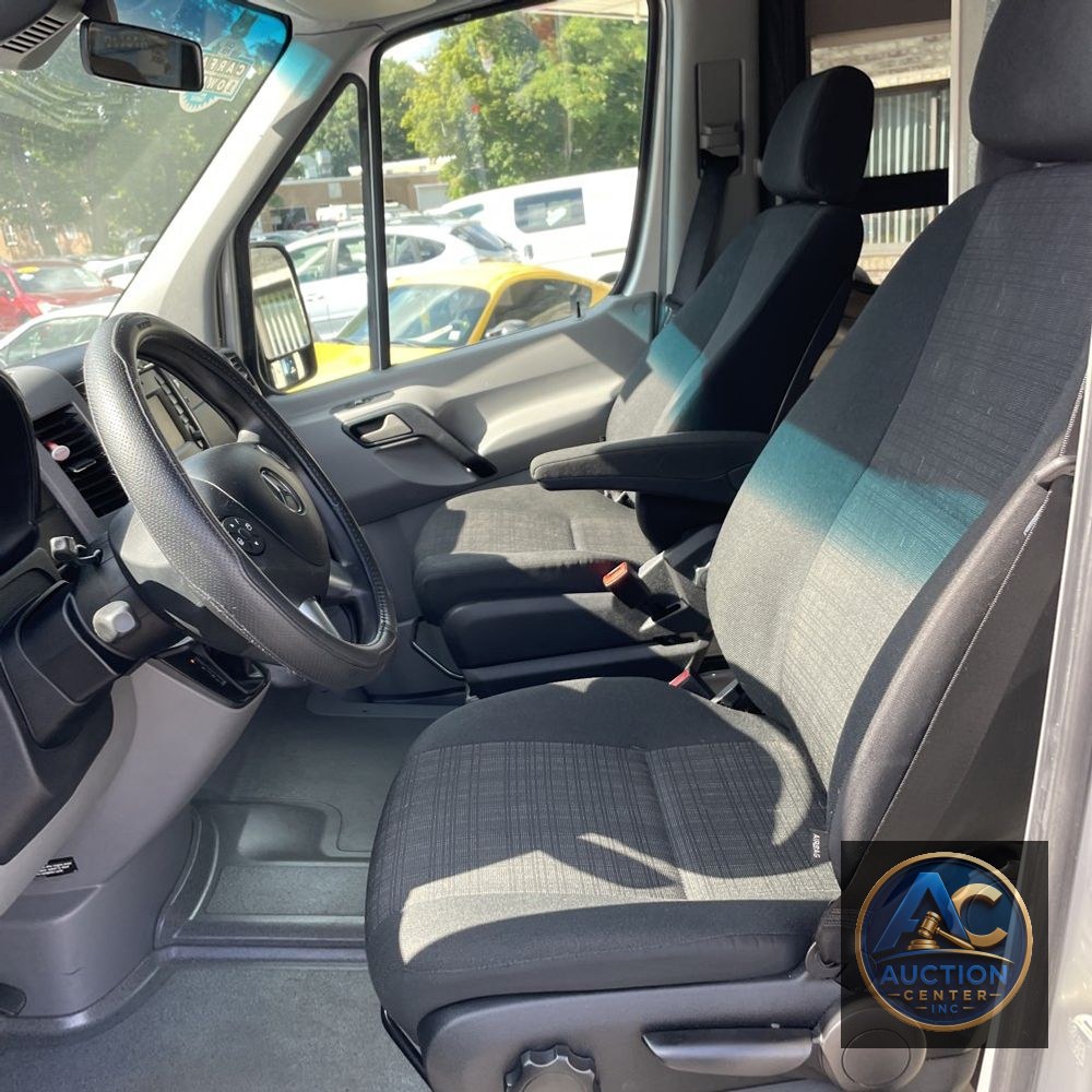 2016 Mercedes-Benz Sprinter 2500 Std Roof