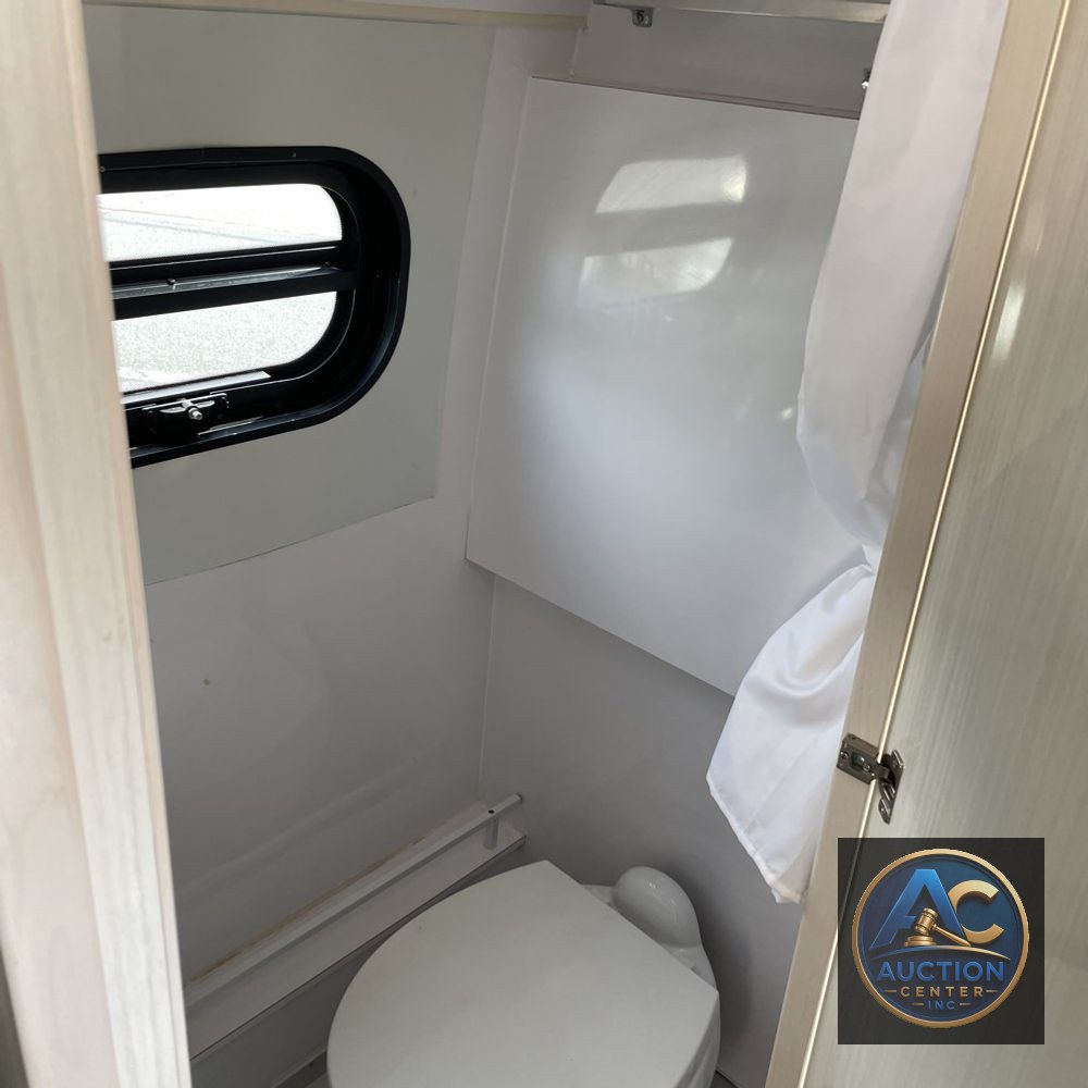 2016 Mercedes-Benz Sprinter 2500 Std Roof