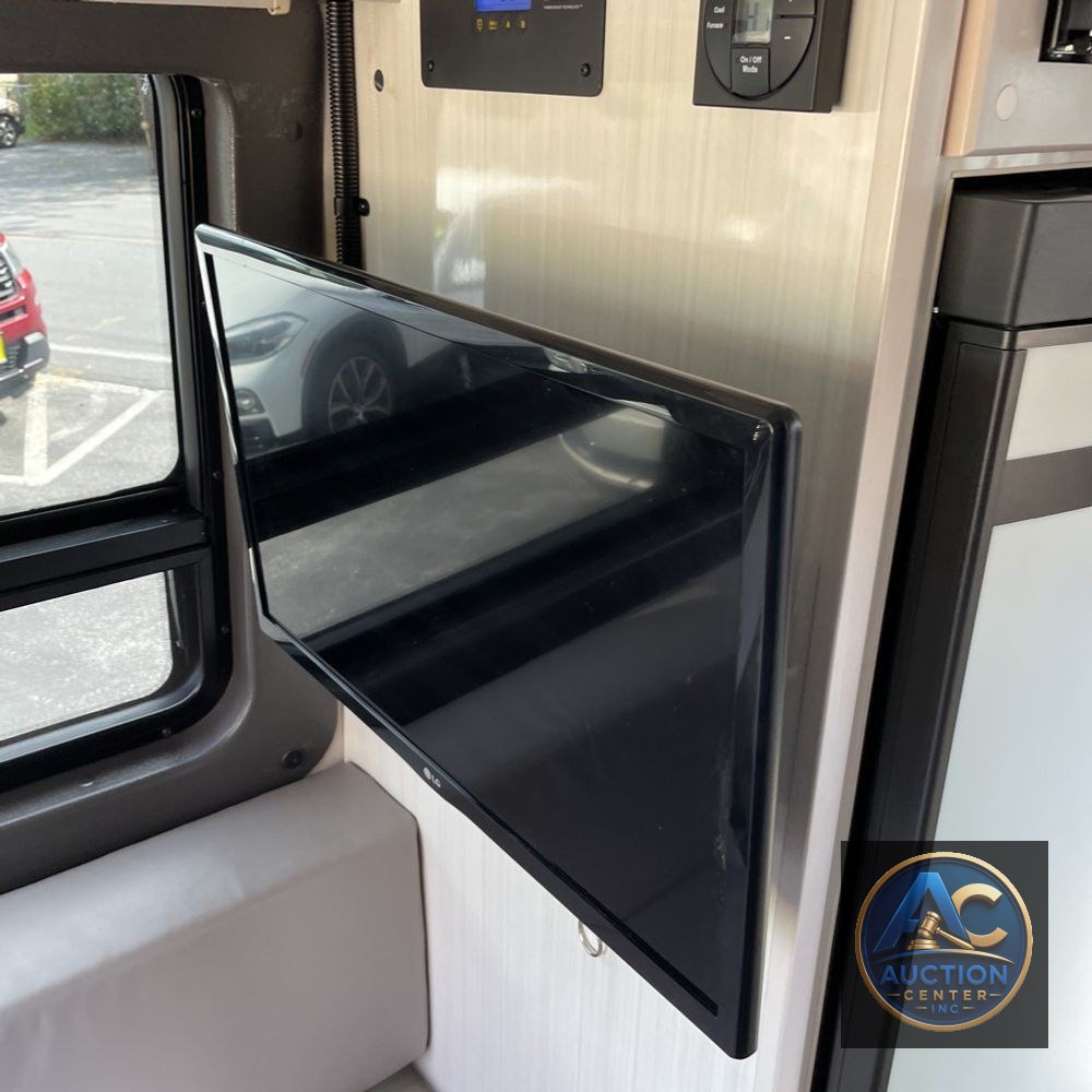 2016 Mercedes-Benz Sprinter 2500 Std Roof