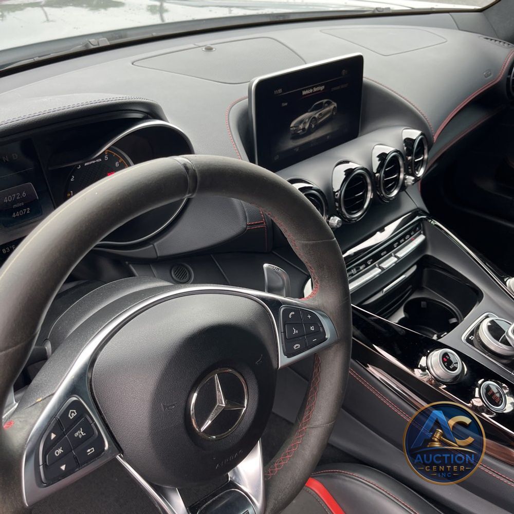 2016 Mercedes-Benz AMG GT S