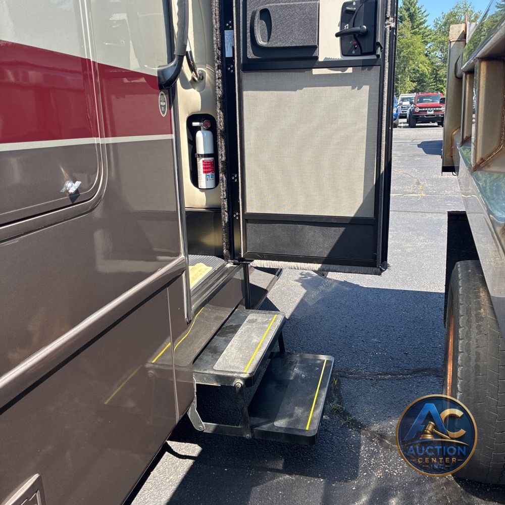 2020 Tiffin Motorhome Wayfarer