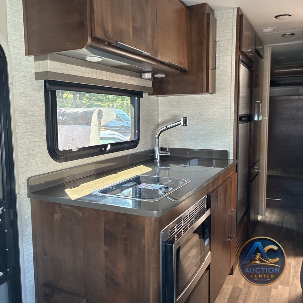 2020 Tiffin Motorhome Wayfarer