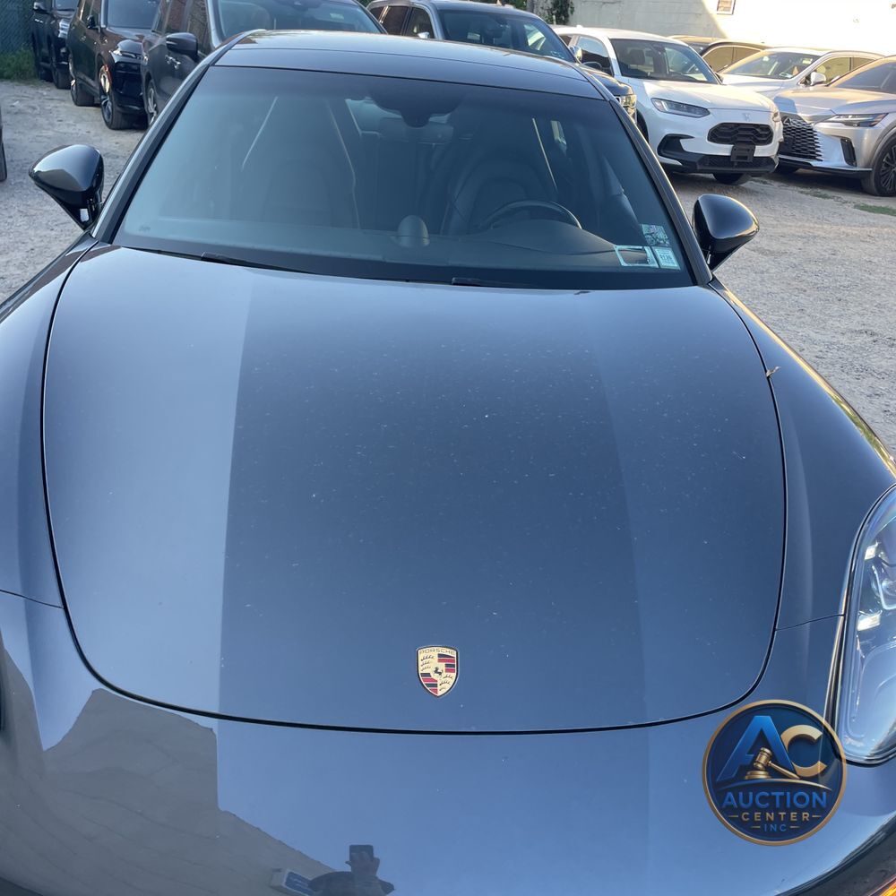2018 Porsche Panamera 4