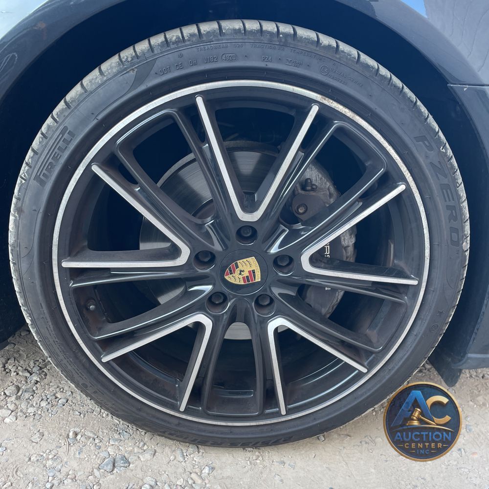 2018 Porsche Panamera 4