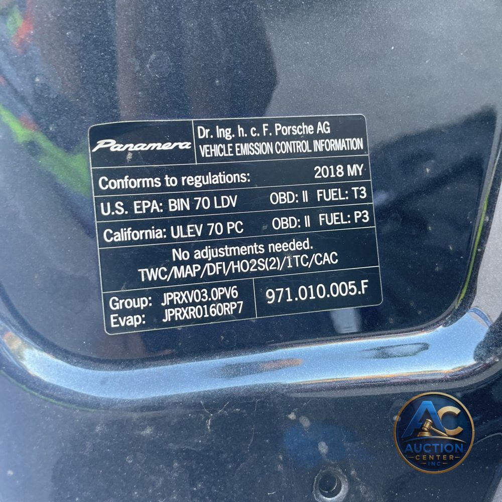 2018 Porsche Panamera 4