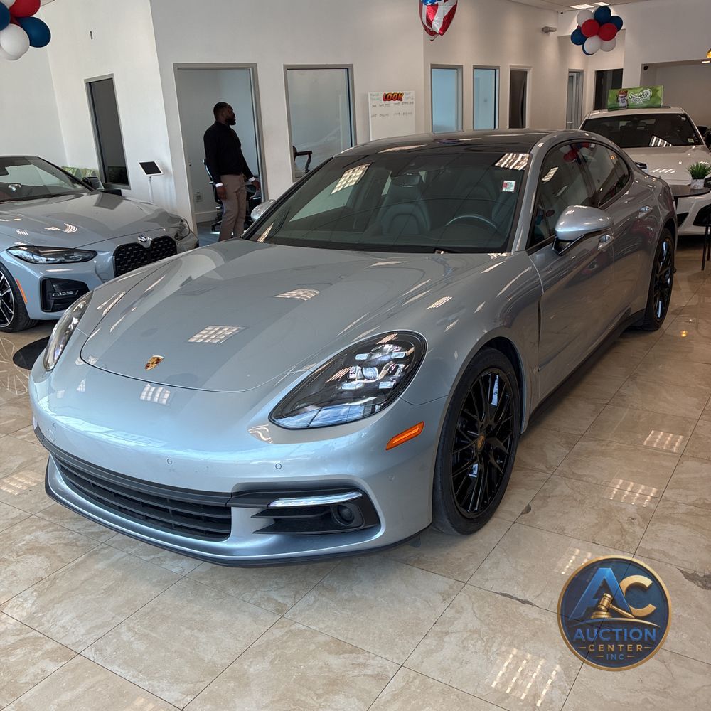 2020 Porsche Panamera 4