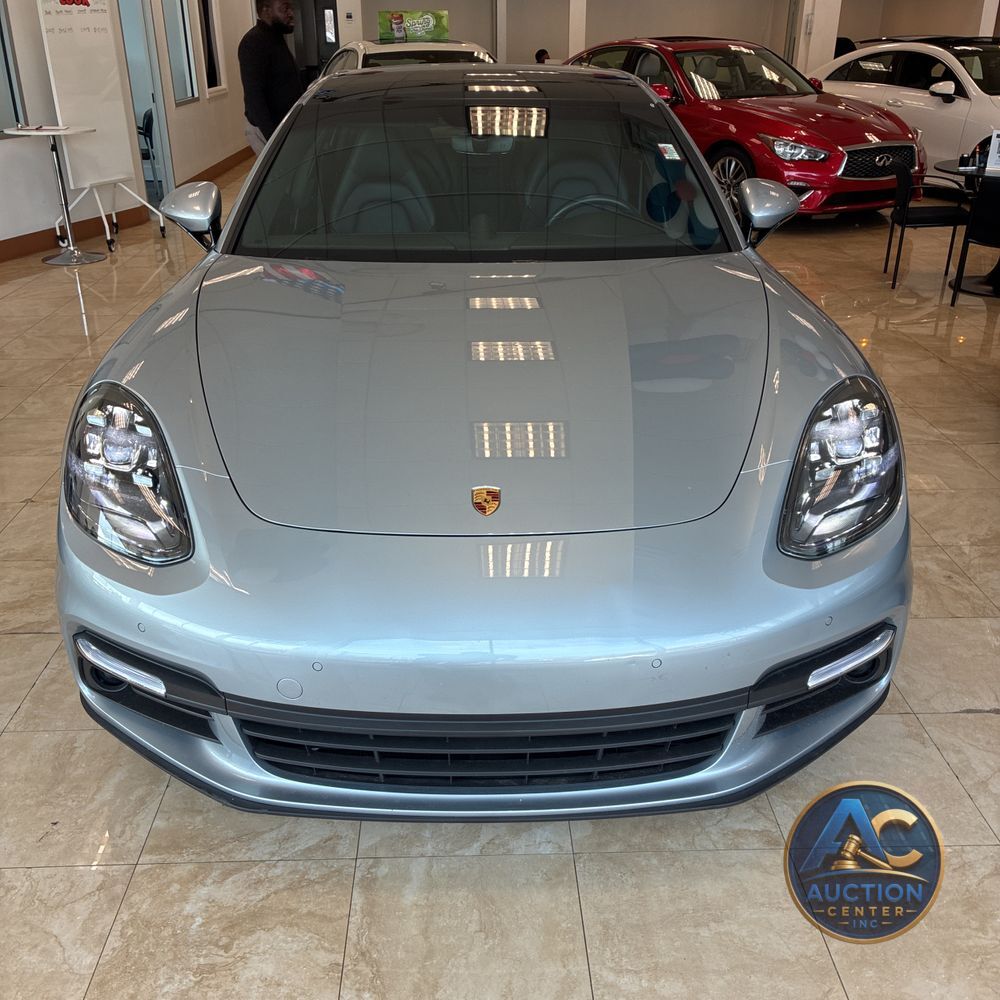2020 Porsche Panamera 4
