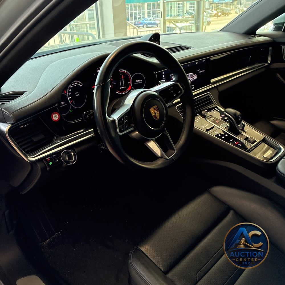 2020 Porsche Panamera 4