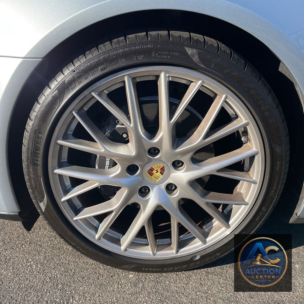 2020 Porsche Panamera Base