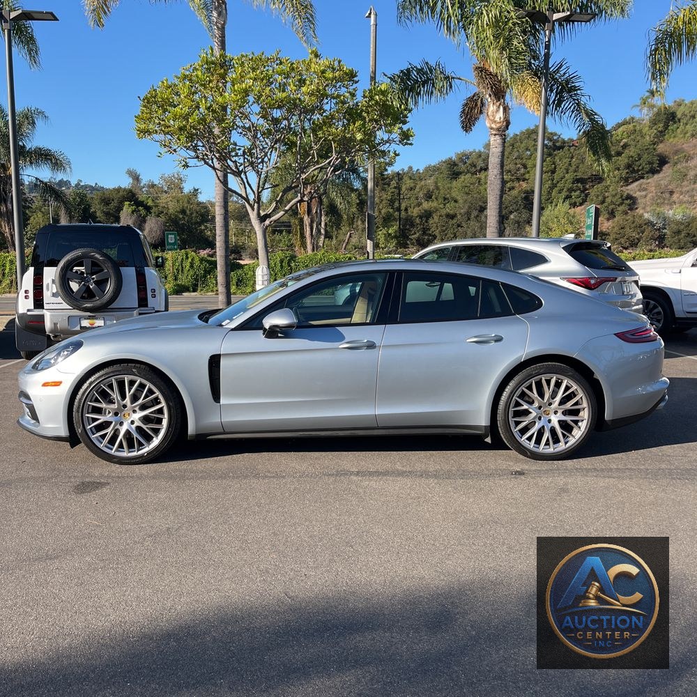 2020 Porsche Panamera Base