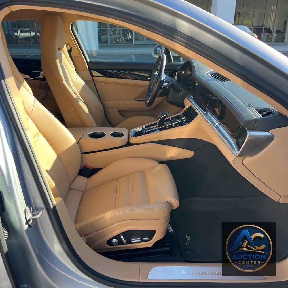 2020 Porsche Panamera Base
