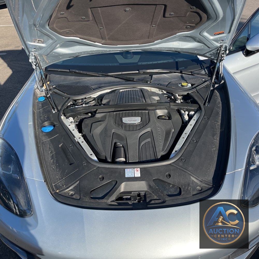 2020 Porsche Panamera Base