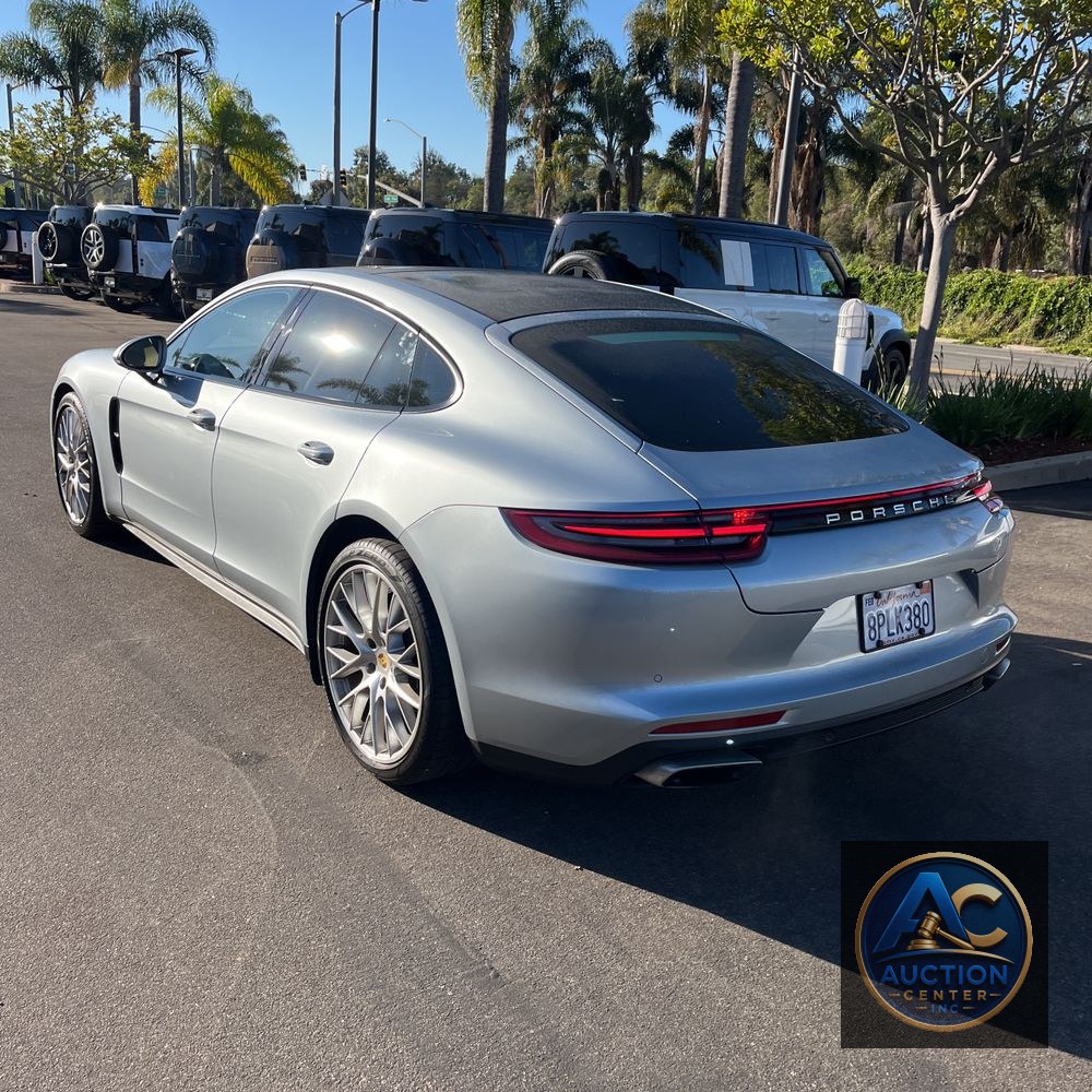 2020 Porsche Panamera Base