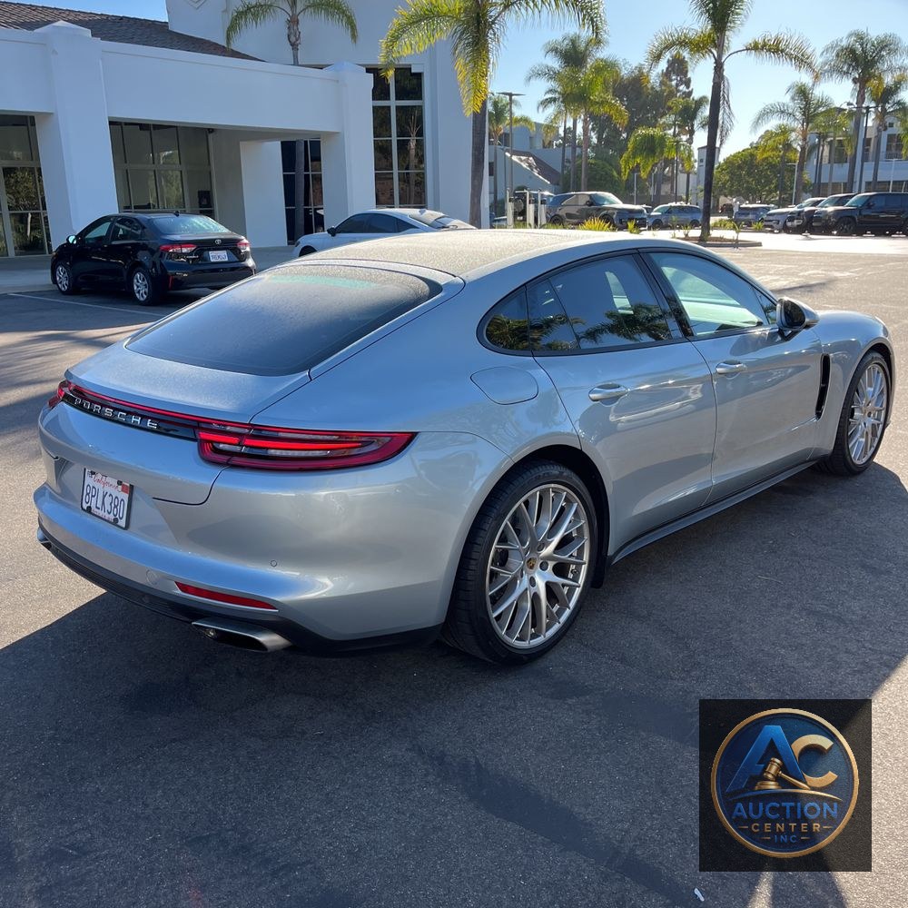 2020 Porsche Panamera Base
