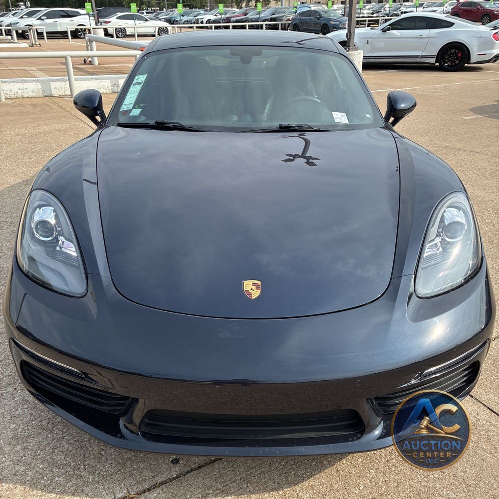 2017 Porsche 718 Cayman Base