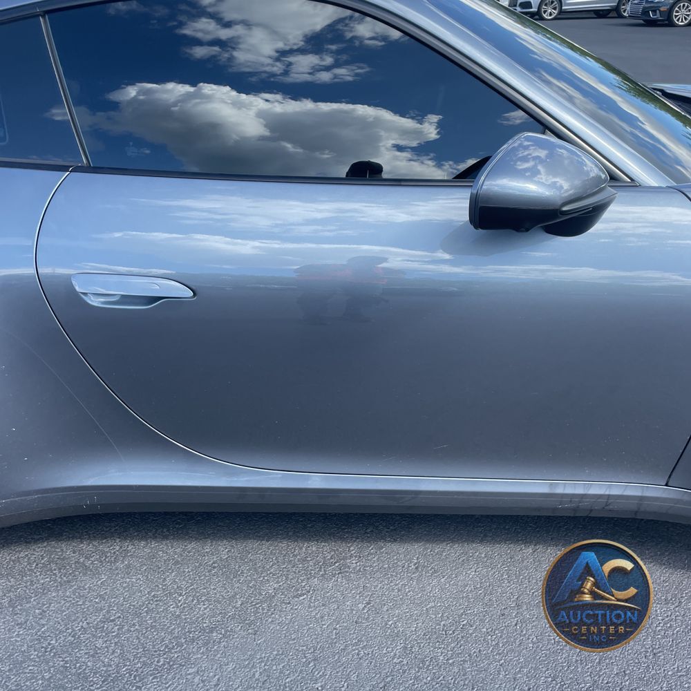 2025 Porsche 911 Carrera