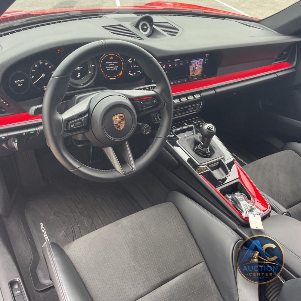 2024 Porsche 911 Carrera T