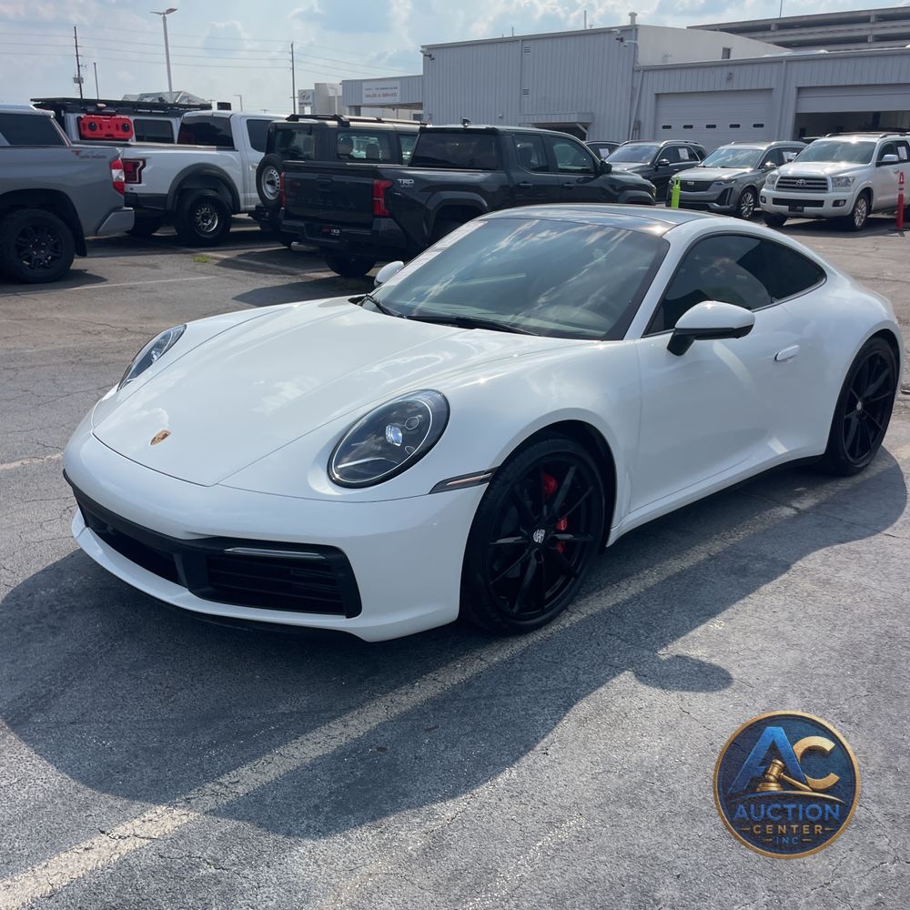 2024 Porsche 911 Carrera
