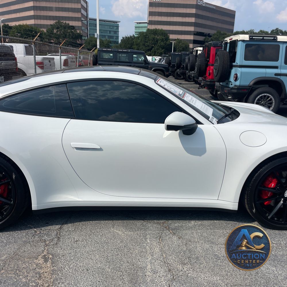 2024 Porsche 911 Carrera