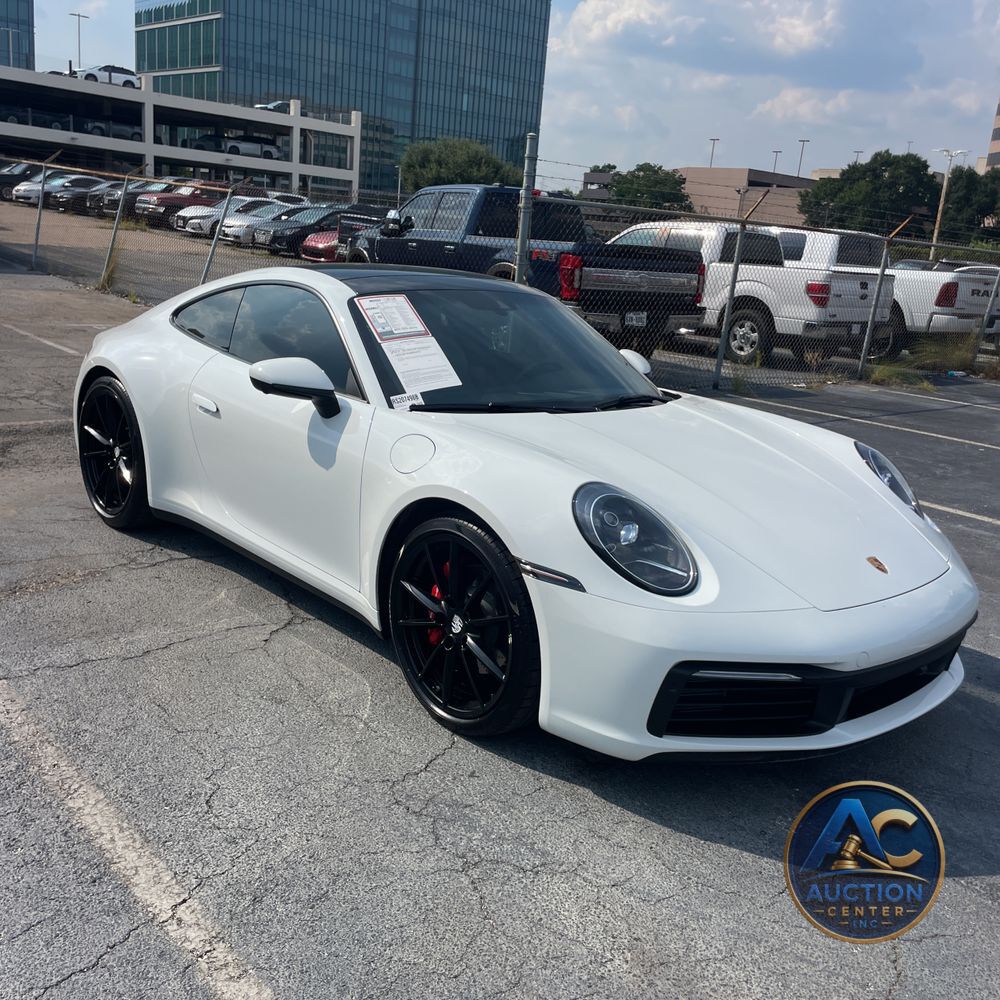 2024 Porsche 911 Carrera