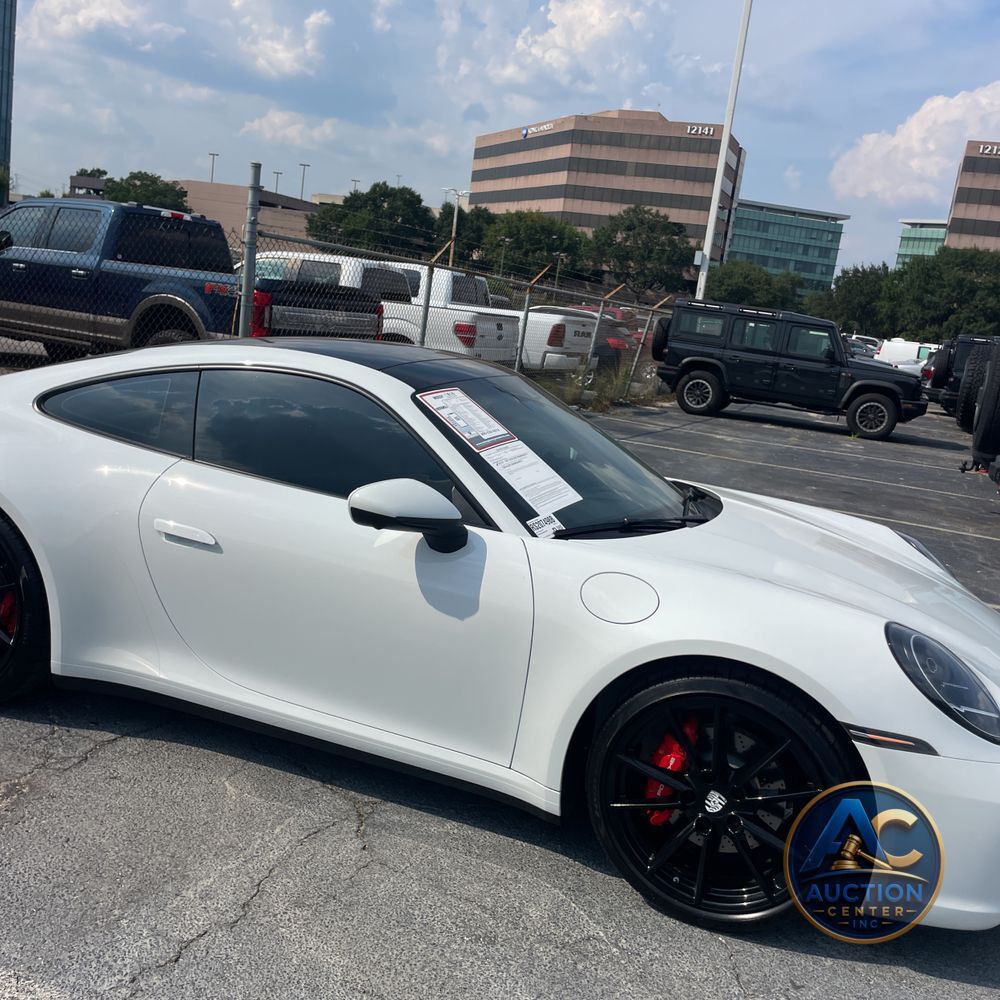2024 Porsche 911 Carrera