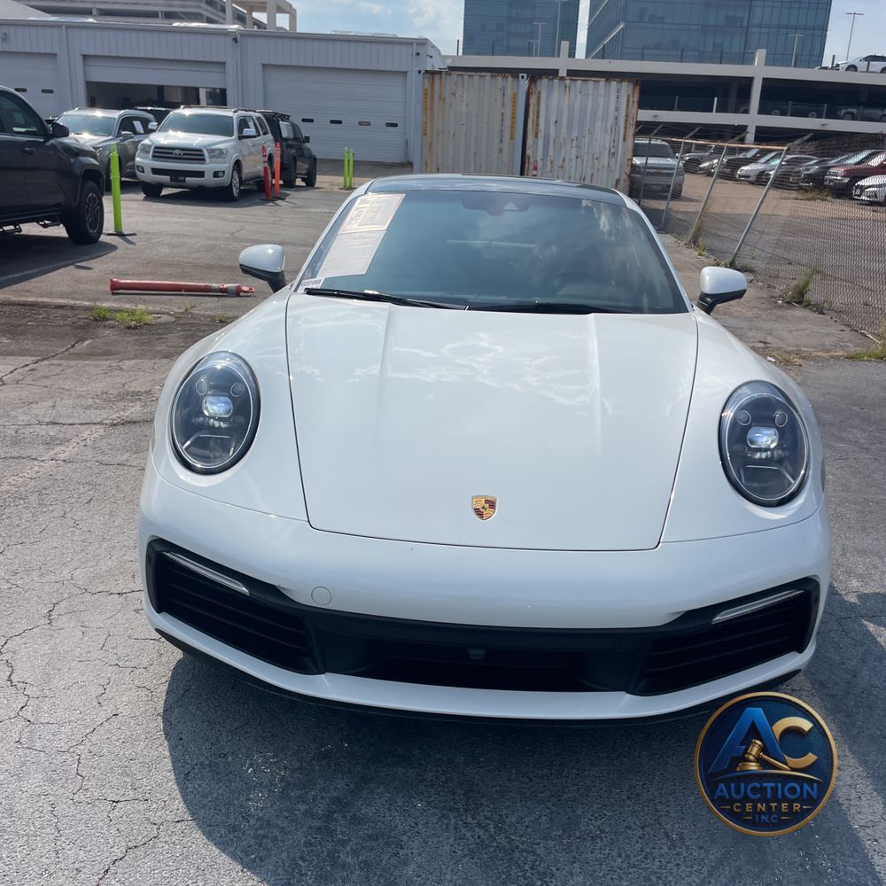 2024 Porsche 911 Carrera