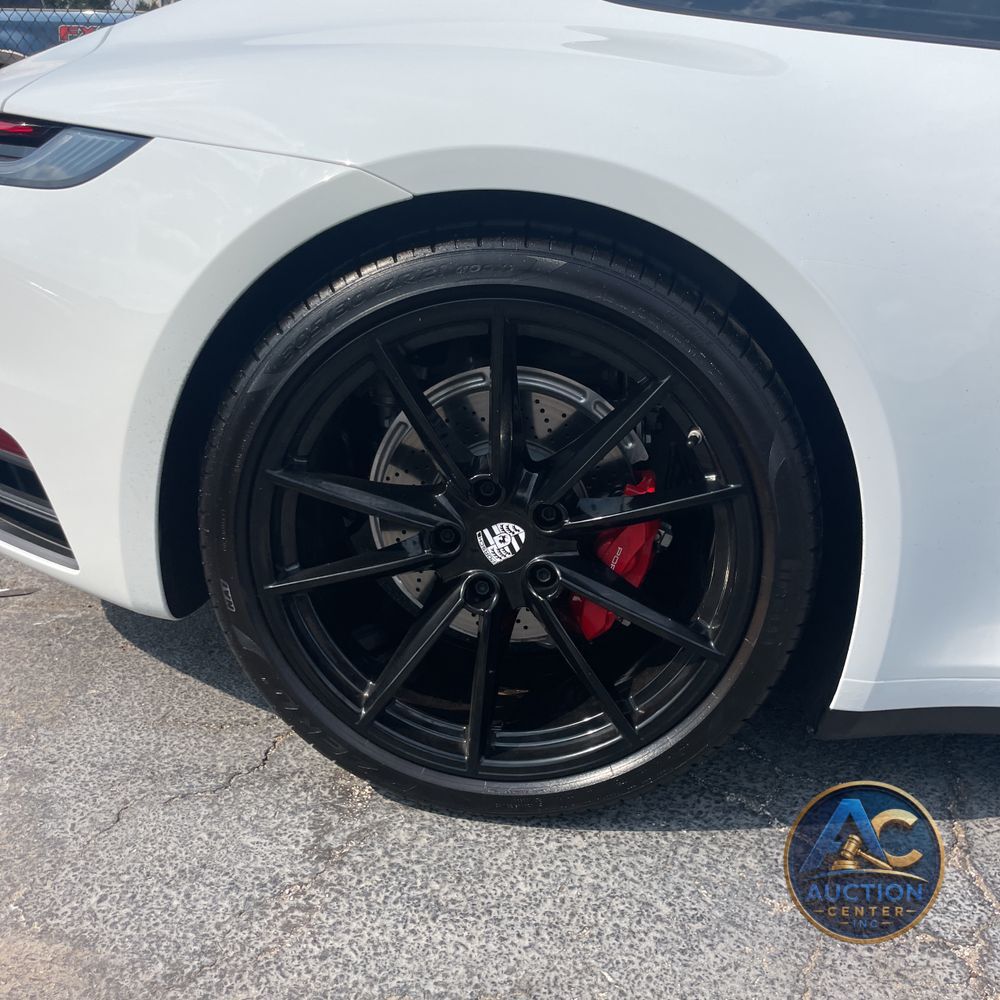 2024 Porsche 911 Carrera