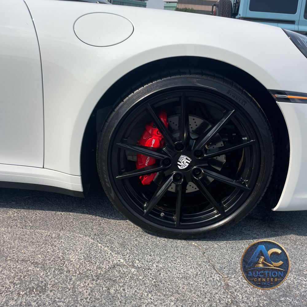 2024 Porsche 911 Carrera