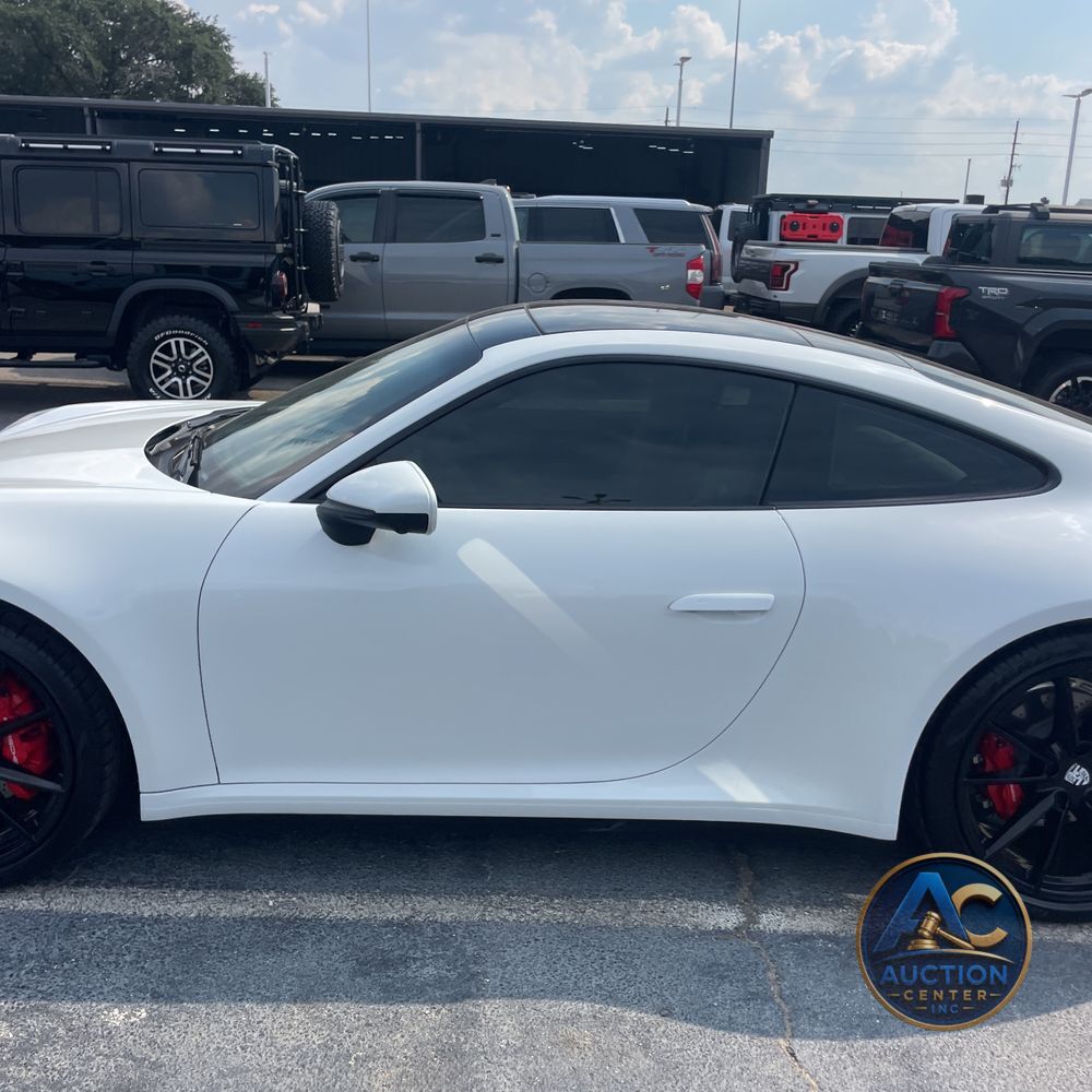 2024 Porsche 911 Carrera