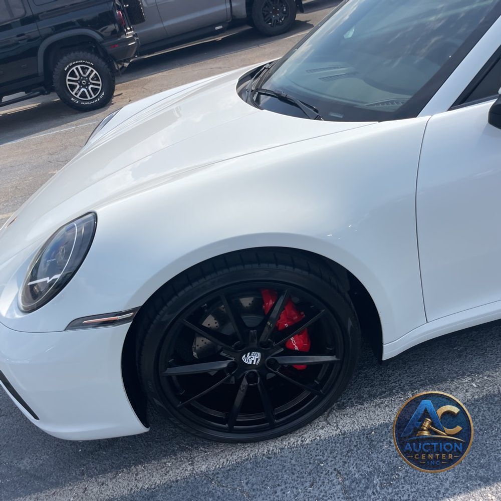 2024 Porsche 911 Carrera