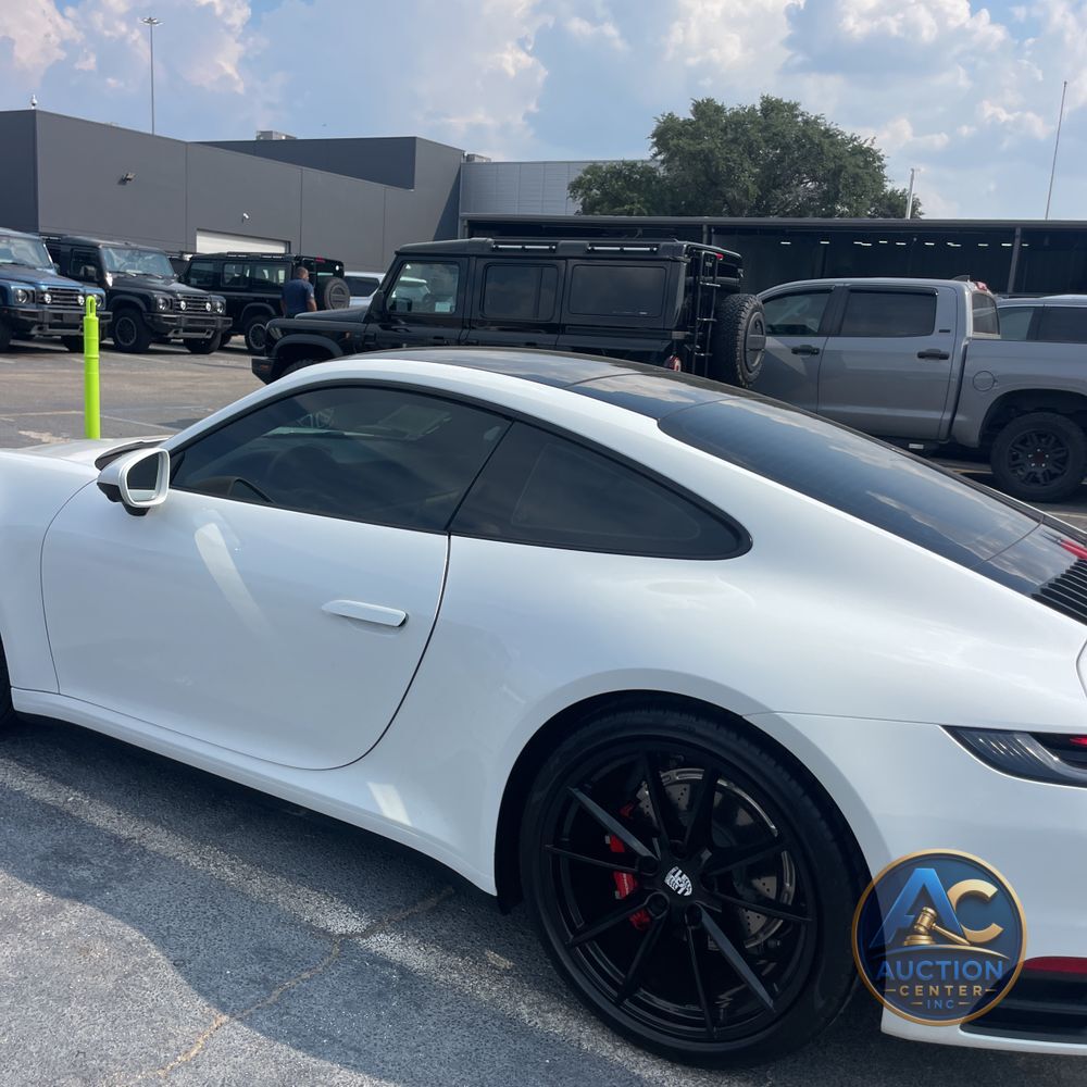 2024 Porsche 911 Carrera