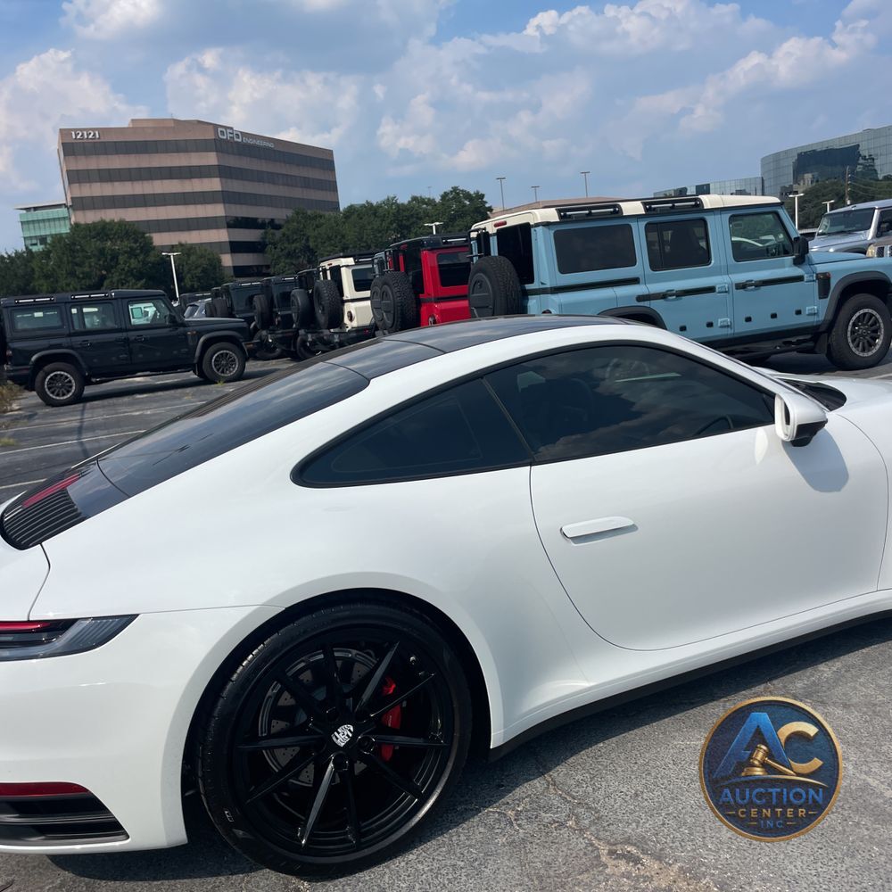 2024 Porsche 911 Carrera