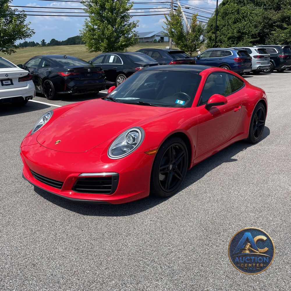 2019 Porsche 911 Carrera
