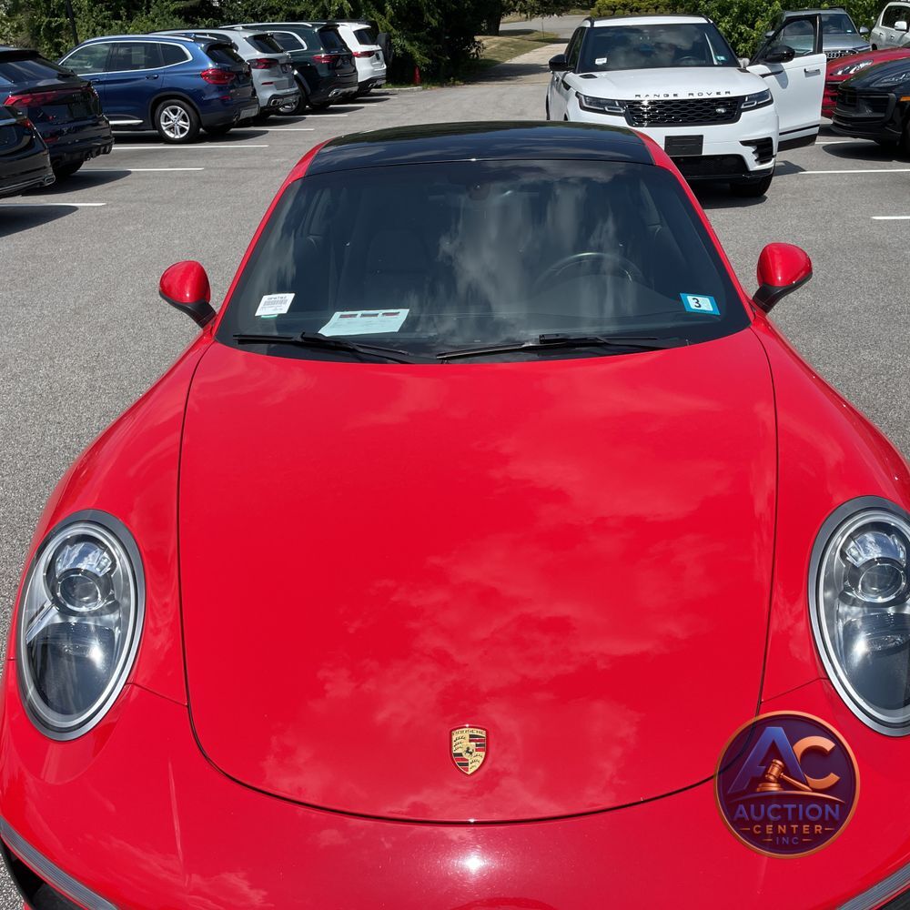 2019 Porsche 911 Carrera