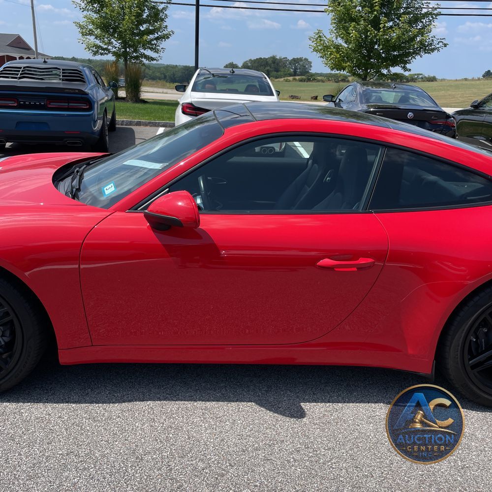 2019 Porsche 911 Carrera