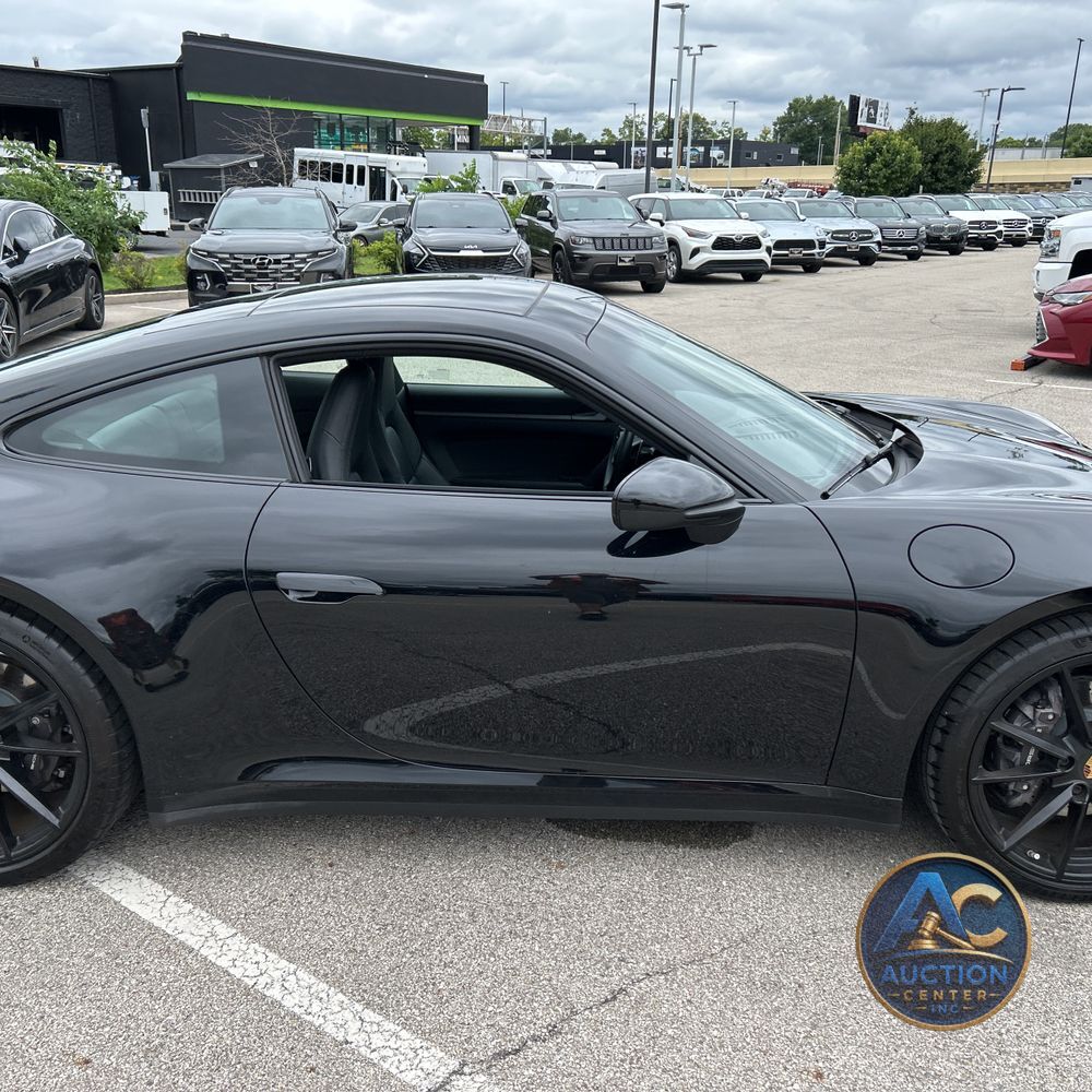 2020 Porsche 911 Carrera 4