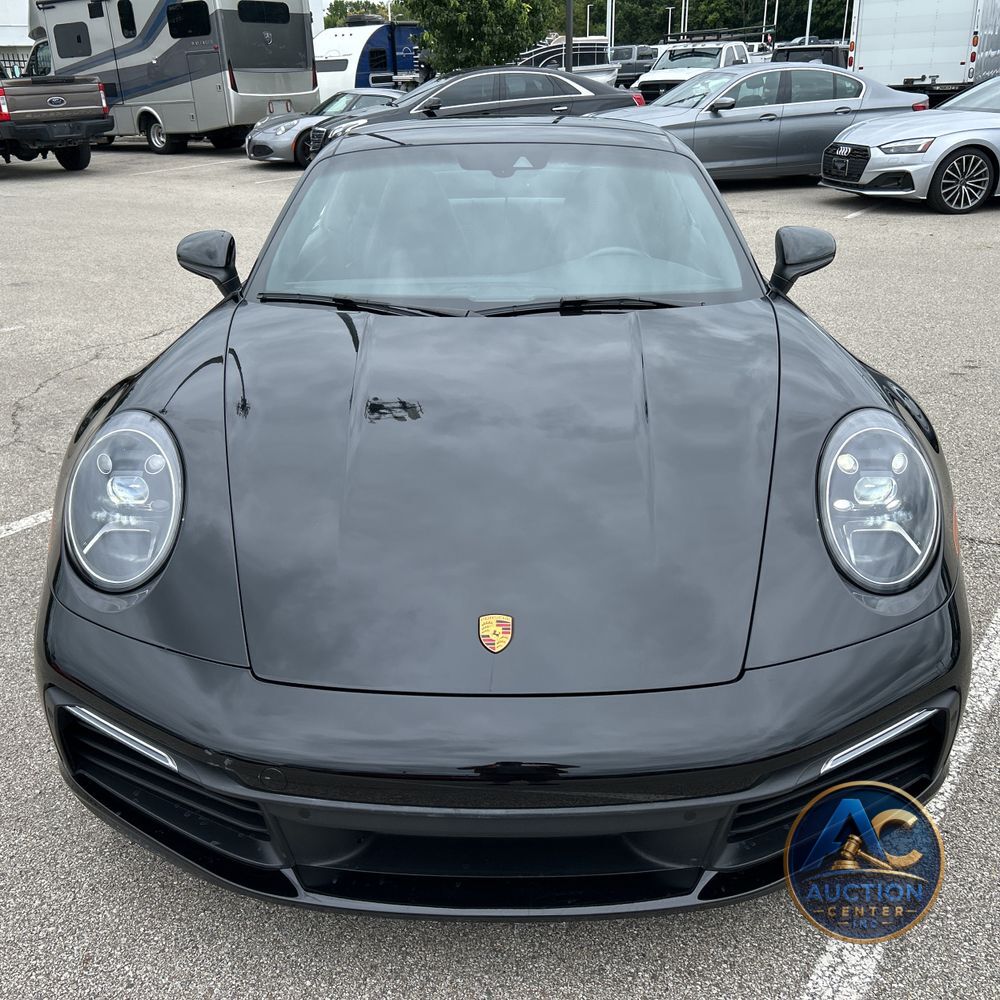 2020 Porsche 911 Carrera 4