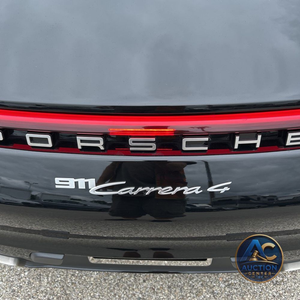 2020 Porsche 911 Carrera 4