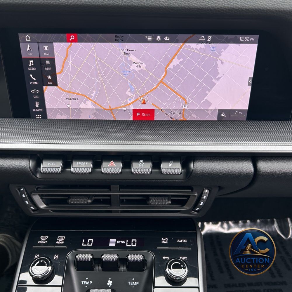 2020 Porsche 911 Carrera 4