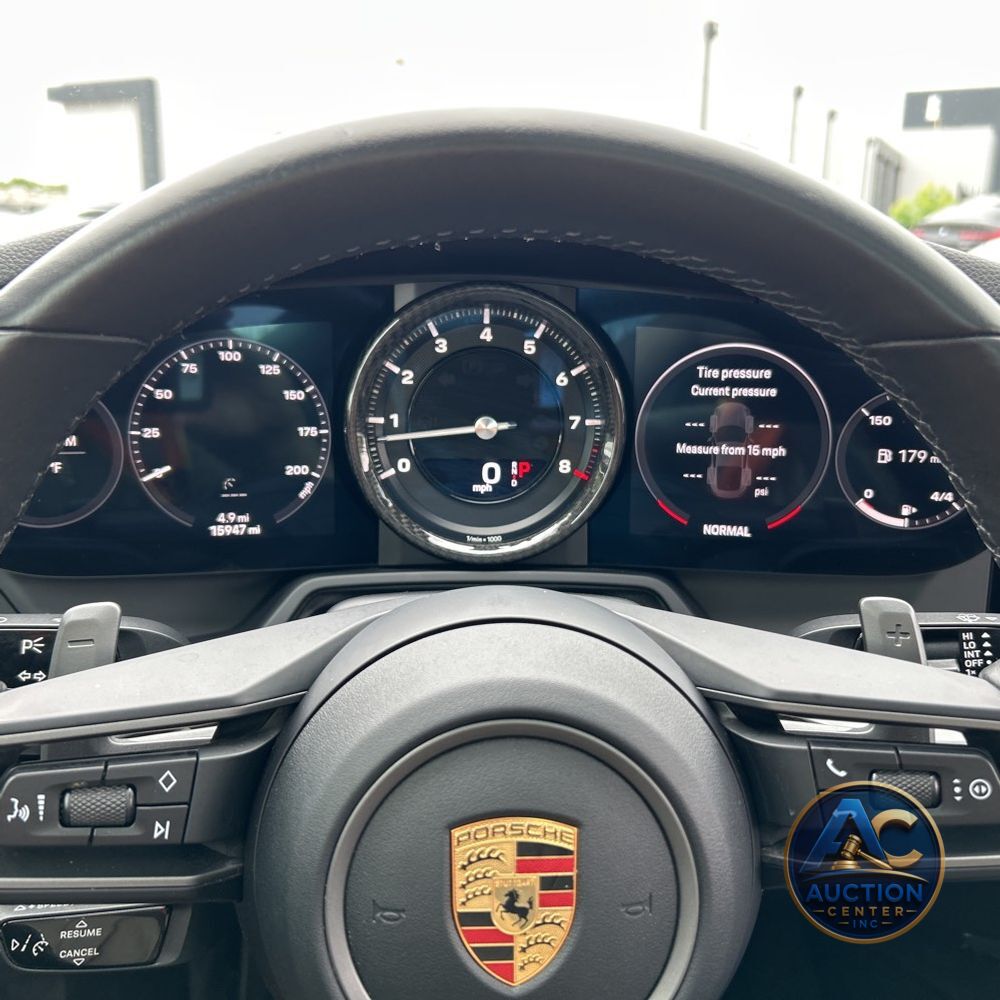 2020 Porsche 911 Carrera 4