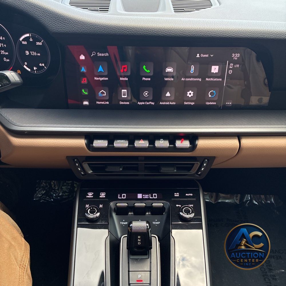 2024 Porsche 911 Carrera