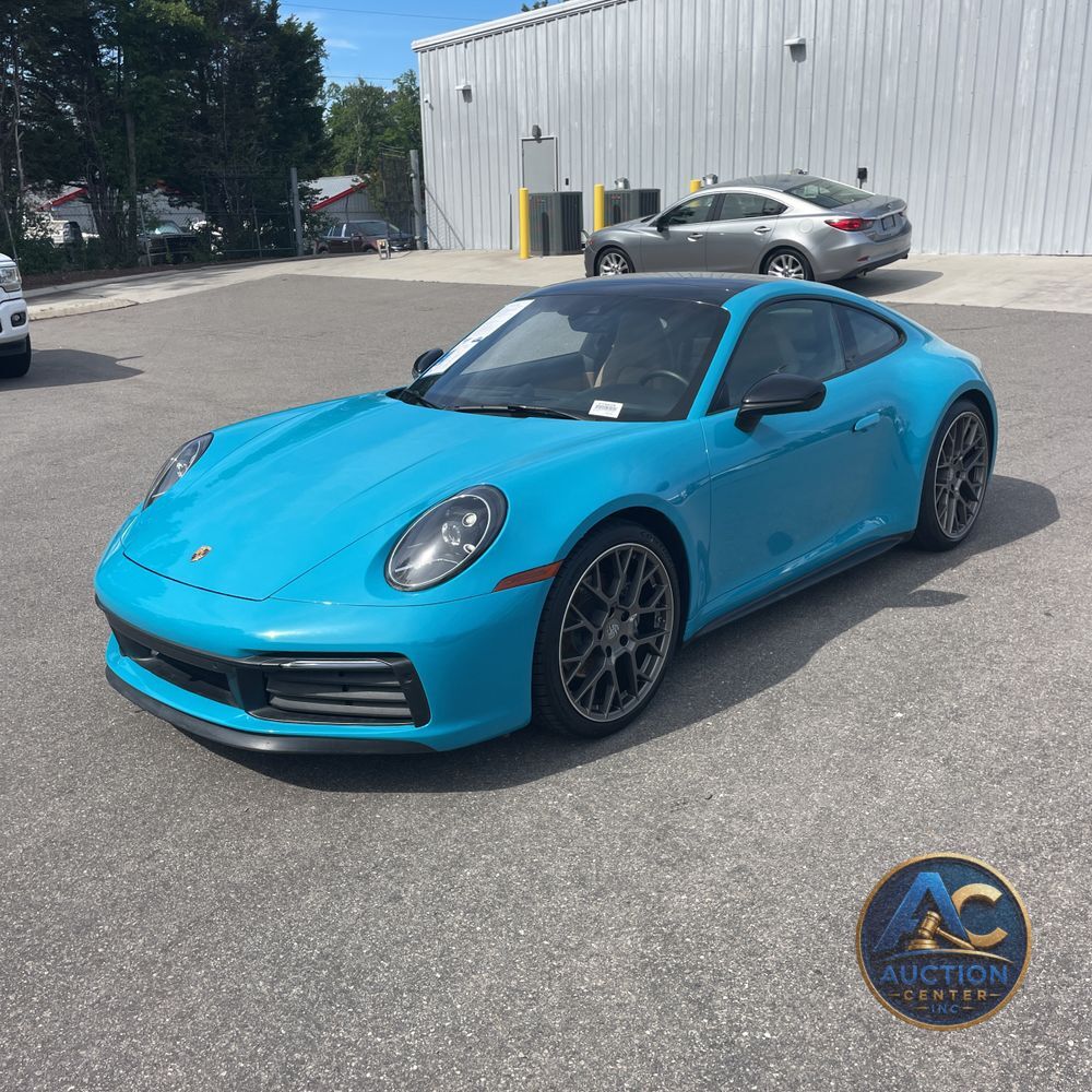 2021 Porsche 911 Carrera