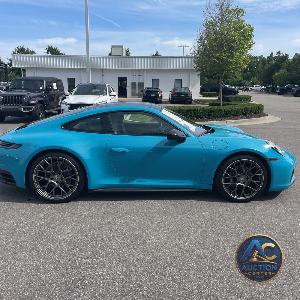 2021 Porsche 911 Carrera