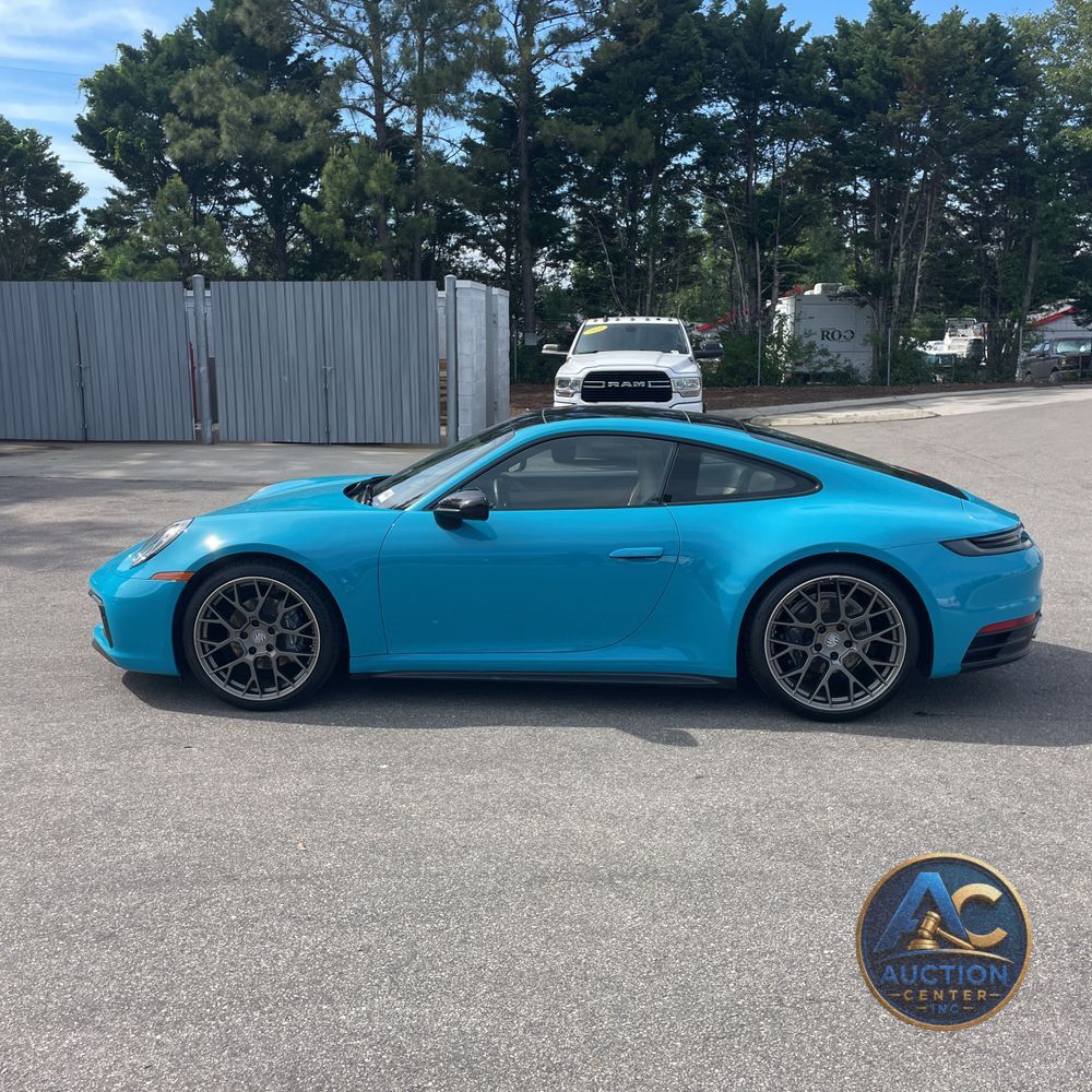 2021 Porsche 911 Carrera