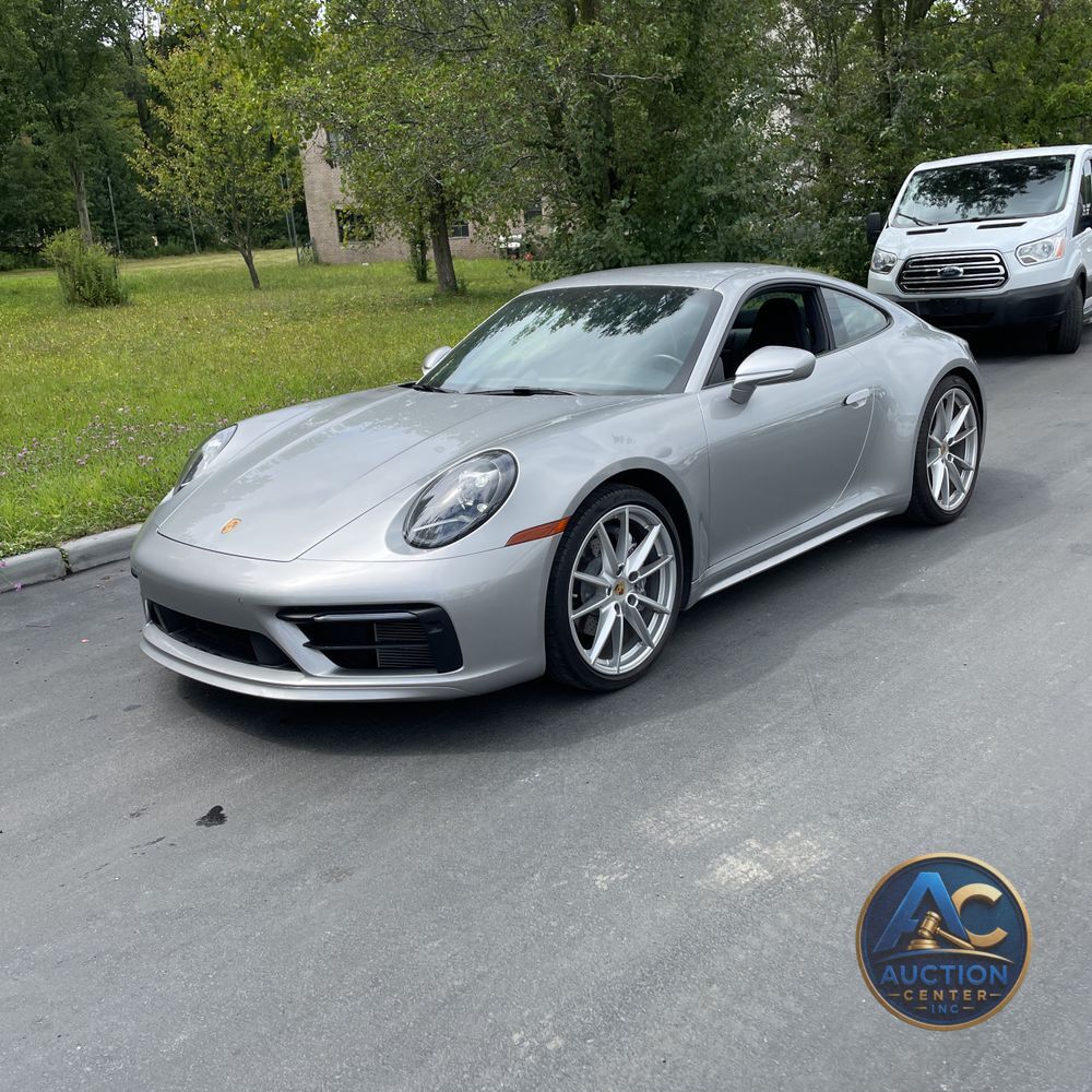 2021 Porsche 911 Carrera