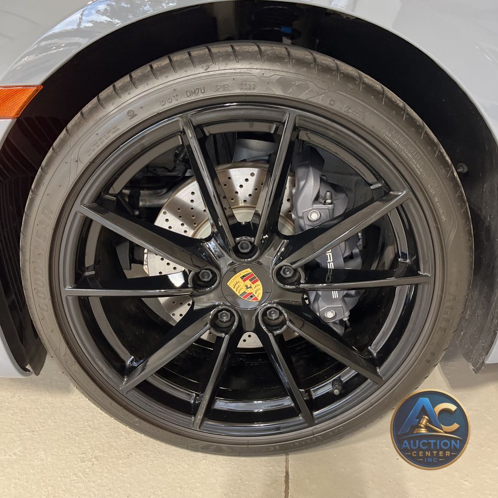 2023 Porsche 911 Carrera