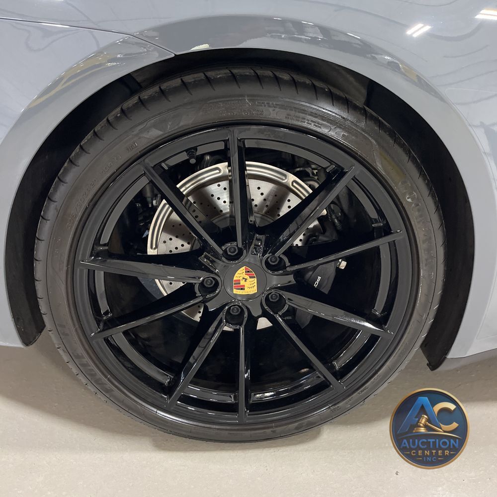 2023 Porsche 911 Carrera