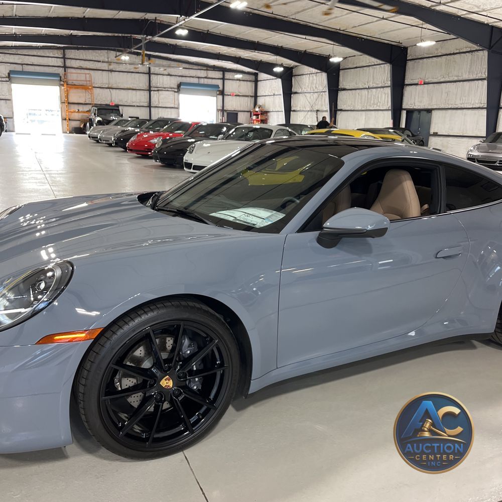 2023 Porsche 911 Carrera