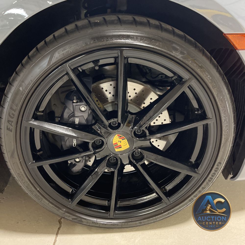 2023 Porsche 911 Carrera